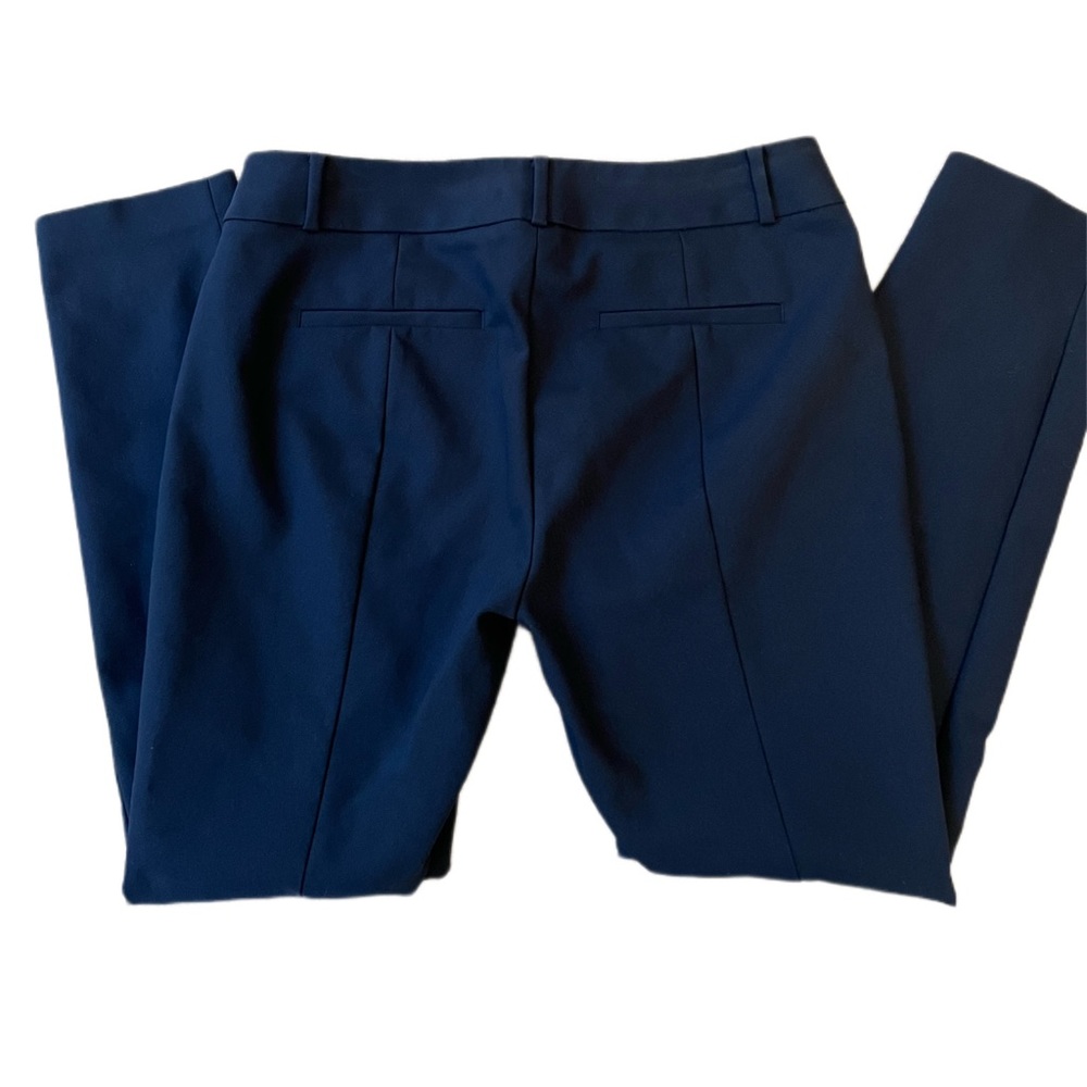 Loft Navy Blue Julie Fit Skinny Pants With Center Seam In Back Sz 8